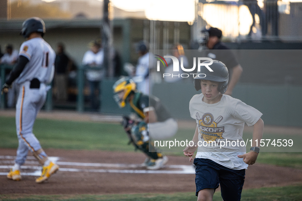 The Oakland Ballers (1) beat the Yolo High Wheelers (0) in game 2 (round 1) of the Pioneer Baseball League's playoffs in Oakland, Calif., on...