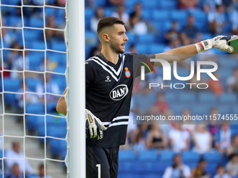 Joan Garcia plays during the match between RCD Espanyol and Deportivo Alaves, corresponding to week 5 of LaLiga EA Sports, at the RCDE Stadi...