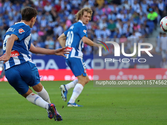 Marash Kumbulla plays during the match between RCD Espanyol and Deportivo Alaves, corresponding to week 5 of LaLiga EA Sports, at the RCDE S...