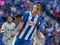 Marash Kumbulla plays during the match between RCD Espanyol and Deportivo Alaves, corresponding to week 5 of LaLiga EA Sports, at the RCDE S...