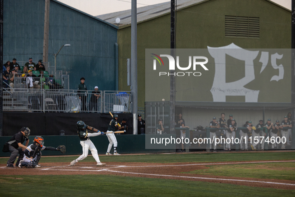 The Oakland Ballers (1) beat the Yolo High Wheelers (0) in game 2 (round 1) of the Pioneer Baseball League's playoffs in Oakland, Calif., on...