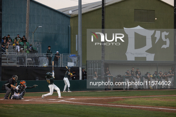 The Oakland Ballers (1) beat the Yolo High Wheelers (0) in game 2 (round 1) of the Pioneer Baseball League's playoffs in Oakland, Calif., on...