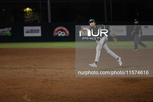 The Oakland Ballers (1) beat the Yolo High Wheelers (0) in game 2 (round 1) of the Pioneer Baseball League's playoffs in Oakland, Calif., on...