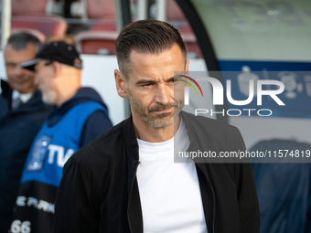 Coach Robert Kolendowicz during the game between KS Cracovia and Pogon Szczecin in Krakow, Poland, on September 14, 2024. PKO BP Ekstraklasa...