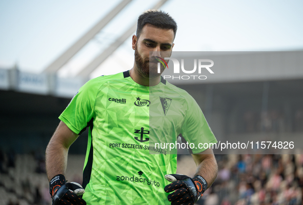 Goalkeeper Valentin Cojocaru during the game between KS Cracovia and Pogon Szczecin in Krakow, Poland, on September 14, 2024. PKO BP Ekstrak...