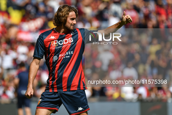 Stefanos Tsitsipas on the pitch with Genoa for the warm-up during the Serie A ENILIVE 24/25 match between Genoa CFC and AS Roma at Stadio Lu...