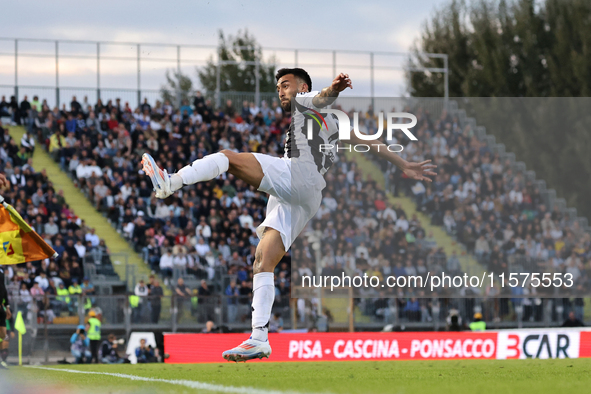 Nicolas Ivan Gonzalez of Juventus FC controls the ball during the Serie A match between Empoli FC and Juventus FC in Empoli, Italy, on Septe...