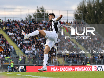 Nicolas Ivan Gonzalez of Juventus FC controls the ball during the Serie A match between Empoli FC and Juventus FC in Empoli, Italy, on Septe...