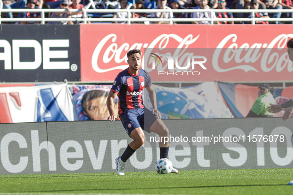 Gonzalo Lujan of San Lorenzo plays the ball during a match between San Lorenzo and Velez as part of Copa de la Liga 2024 at Estadio Pedro Bi...