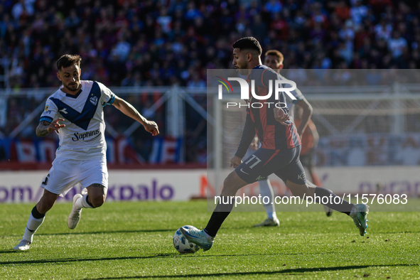 Nahuel Bustos of San Lorenzo plays the ball during a match between San Lorenzo and Velez as part of Copa de la Liga 2024 at Estadio Pedro Bi...