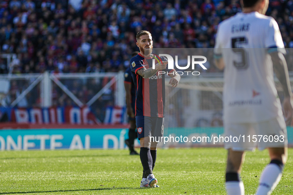 Iker Muniain of San Lorenzo is seen in action during the match between San Lorenzo and Velez as part of Copa de la Liga 2024 at Estadio Pedr...