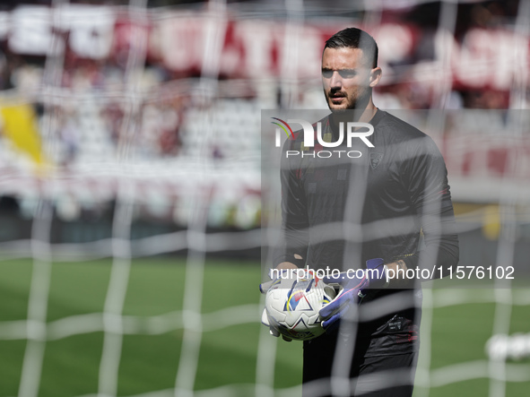 Wladimiro Falcone during the Serie A 2024-2025 match between Torino and Lecce in Torino, Italy, on September 15, 2024 