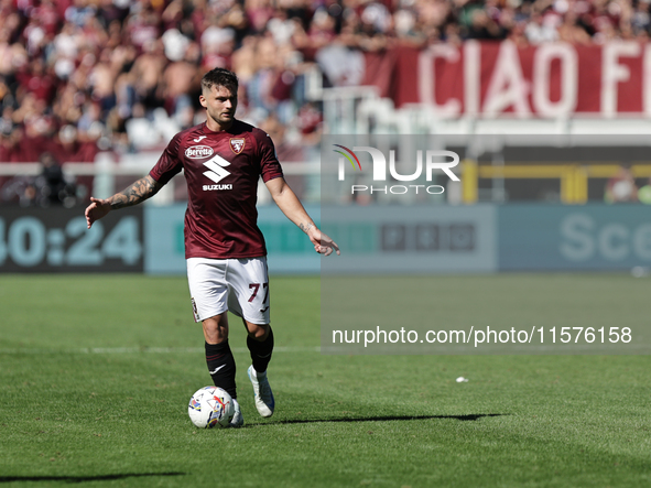 Karol Linetty during the Serie A 2024-2025 match between Torino and Lecce in Torino, Italy, on September 15, 2024 