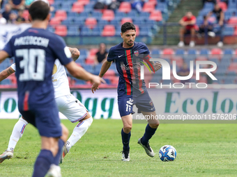 Tommaso D'Orazio of Cosenza is in action during the Serie B match between Cosenza and Sampdoria at the Stadio ''Gigi Marulla'' in Cosenza, I...