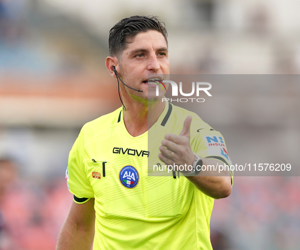 Referee Giuseppe Collu officiates the Serie B match between Cosenza and Sampdoria at the Stadio ''Gigi Marulla'' in Cosenza, Italy, on Septe...