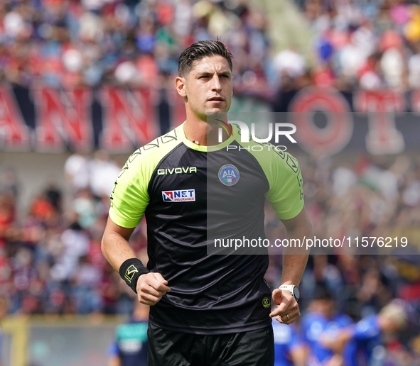 Referee Giuseppe Collu officiates the Serie B match between Cosenza and Sampdoria at the Stadio ''Gigi Marulla'' in Cosenza, Italy, on Septe...