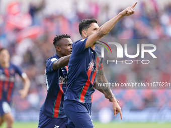 Tommaso D'Orazio of Cosenza celebrates a goal during the Serie B match between Cosenza and Sampdoria at the Stadio ''Gigi Marulla'' in Cosen...