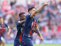 Tommaso D'Orazio of Cosenza celebrates a goal during the Serie B match between Cosenza and Sampdoria at the Stadio ''Gigi Marulla'' in Cosen...