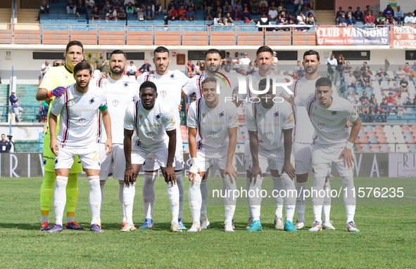 Players from UC Sampdoria participate in the Serie B match against Cosenza Calcio in Cosenza, Italy, on September 15, 2024 