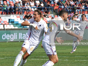 Players of Sampdoria celebrate a goal during the Serie B match between Cosenza and Sampdoria at the Stadio ''Gigi Marulla'' in Cosenza, Ital...