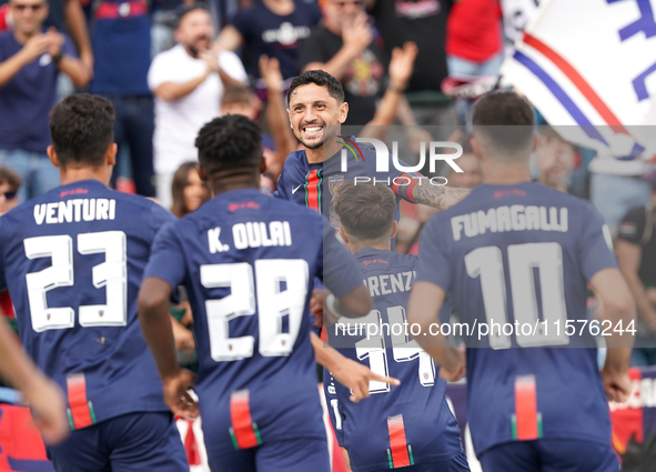 Tommaso D'Orazio of Cosenza celebrates a goal during the Serie B match between Cosenza and Sampdoria at the Stadio ''Gigi Marulla'' in Cosen...