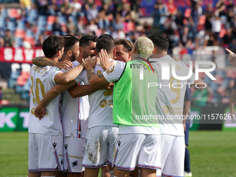 Players of Sampdoria celebrate a goal during the Serie B match between Cosenza and Sampdoria at the Stadio ''Gigi Marulla'' in Cosenza, Ital...