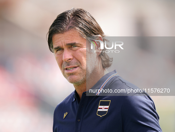 Andrea Sottil, head coach of UC Sampdoria, watches the Serie B match between Cosenza and Sampdoria at the Stadio ''Gigi Marulla'' in Cosenza...