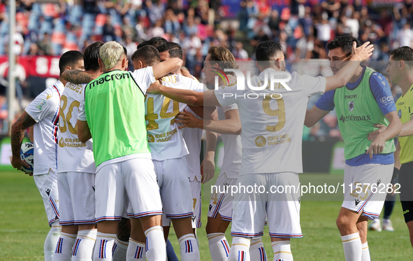 Players of Sampdoria celebrate a goal during the Serie B match between Cosenza and Sampdoria at the Stadio ''Gigi Marulla'' in Cosenza, Ital...