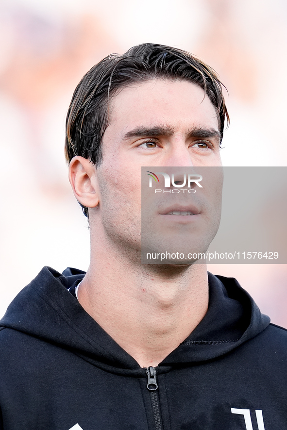 Dusan Vlahovic of Juventus FC looks on during the Serie A Enilive match between Empoli FC and Juventus FC at Stadio Carlo Castellani on Sept...