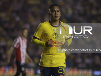 Erick Sanchez #28 of America during the 17th round match of the Torneo de Apertura as part of the Liga MX between Chivas de Guadalajara and...