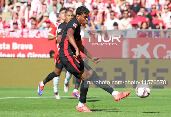 Lamine Yamal scores during the match between Girona FC and FC Barcelona in Girona, Spain, on September 15, 2024. 