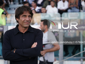 Antonio Conte coaches Napoli SSC during the Serie A TIM match between Cagliari Calcio and Napoli SSC in Italy, on September 15, 2024. (