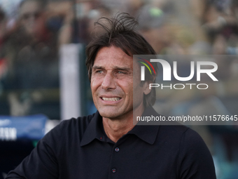 Antonio Conte coaches Napoli SSC during the Serie A TIM match between Cagliari Calcio and Napoli SSC in Italy, on September 15, 2024. (