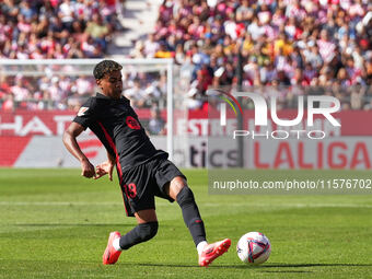 Lamine Yamal of FC Barcelona during the La Liga EA SPORTS match against Girona in Barcelona, Spain, on September 15, 2024 (