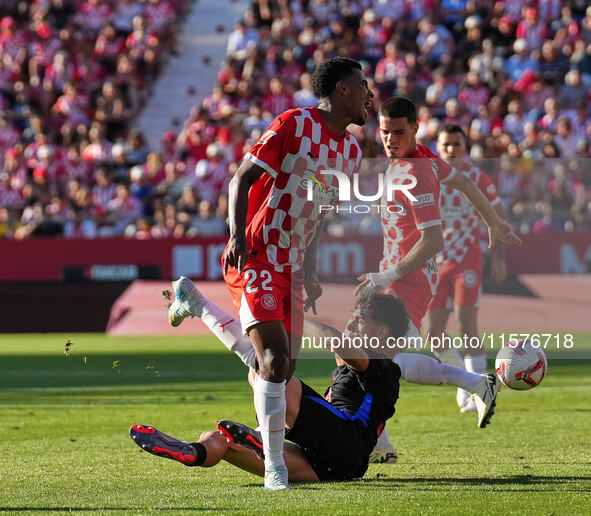 Jhon Solis of Girona during the La Liga EA SPORTS match against FC Barcelona in Girona, Spain, on September 15, 2024 