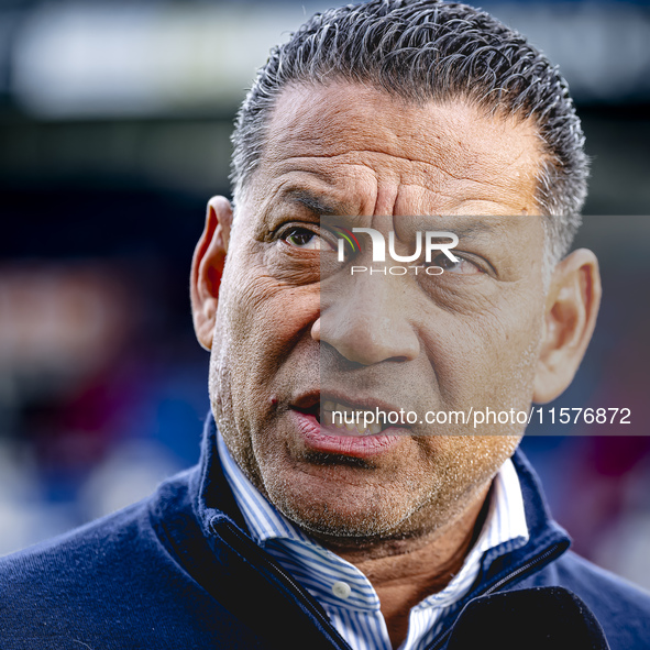 RKC trainer Henk Fraser during the match Willem II - RKC at the Koning Willem II stadium for the Dutch Eredivisie season 2024-2025 in Tilbur...