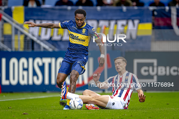 RKC player Denilho Cleonise and Willem II player Runar Thor Sigurgeirsson during the match Willem II vs. RKC at the Koning Willem II stadium...