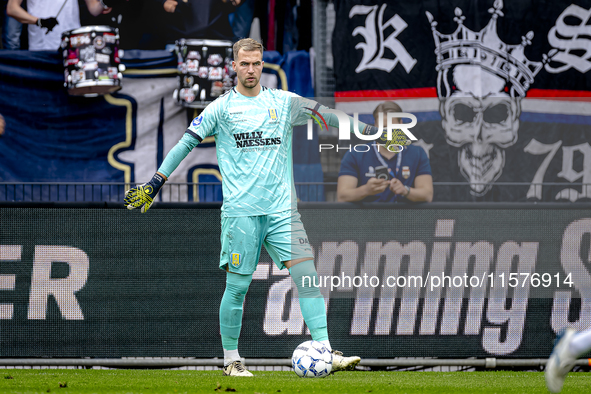 RKC goalkeeper Jeroen Houwen plays during the match Willem II vs. RKC at the Koning Willem II stadium for the Dutch Eredivisie season 2024-2...