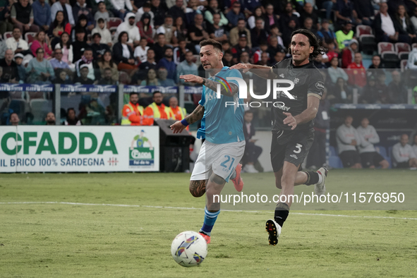 Matteo Politano (Napoli SSC) and Tommaso Augello (#27 Cagliari Calcio) during the Serie A TIM match between Cagliari Calcio and Napoli SSC i...