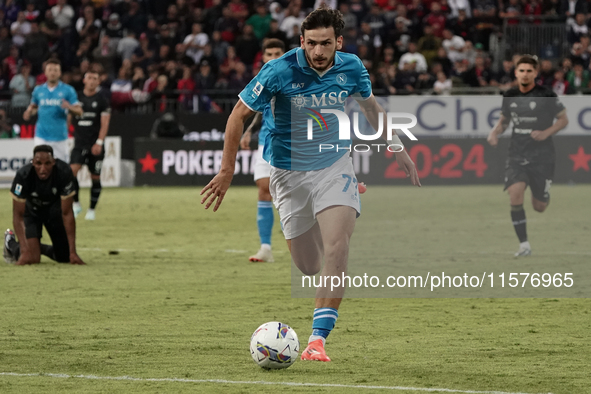 Khvicha Kvaratskhelia (Napoli SSC) during the Serie A TIM match between Cagliari Calcio and Napoli SSC in Italy, on September 15, 2024 