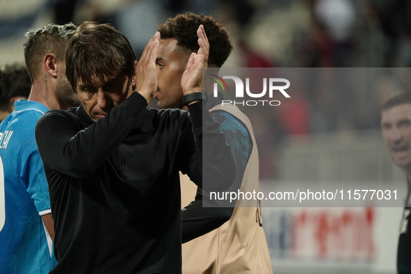 Antonio Conte coaches Napoli SSC during the Serie A TIM match between Cagliari Calcio and Napoli SSC in Italy, on September 15, 2024. 