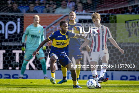 RKC player Denilho Cleonise and Willem II player Cisse Sandra during the match Willem II vs. RKC at the Koning Willem II stadium for the Dut...