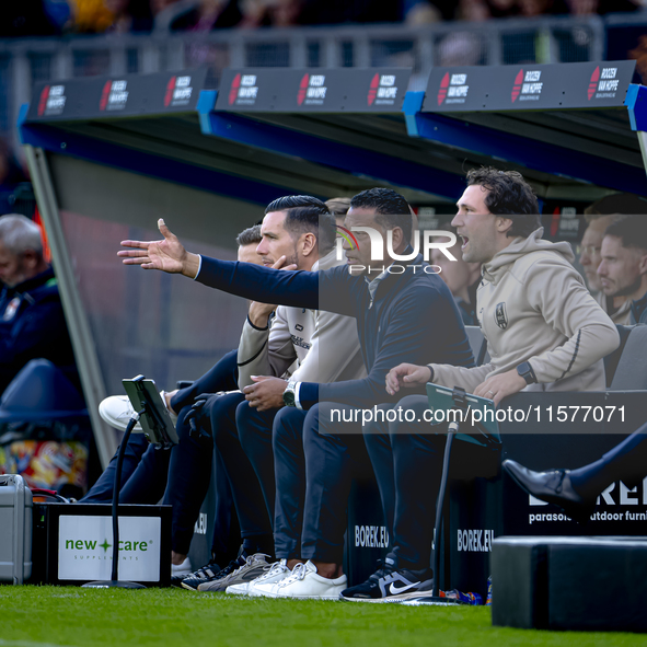 RKC trainer Henk Fraser during the match Willem II - RKC at the Koning Willem II stadium for the Dutch Eredivisie season 2024-2025 in Tilbur...