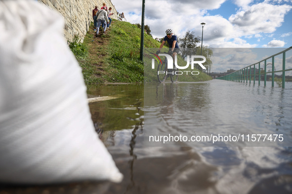 After heavy rainfall the level of the Vistula River has rised flooding a part of the boulvards in Krakow, Poland on September 15th, 2024. St...