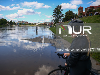 After heavy rainfall the level of the Vistula River has rised flooding a part of the boulvards in Krakow, Poland on September 15th, 2024. St...