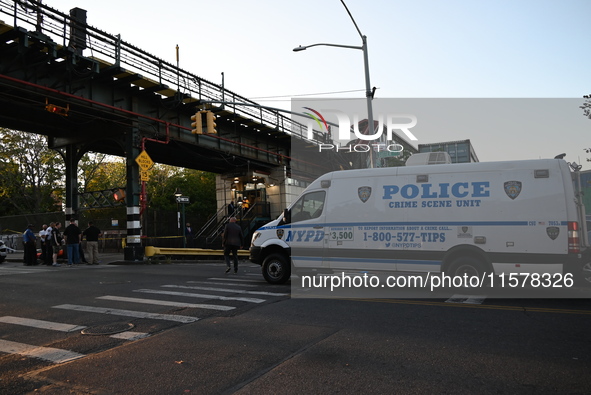 Four people are shot, including two bystanders and an NYPD officer, after two Brooklyn cops open fire on a suspect allegedly armed with a kn...