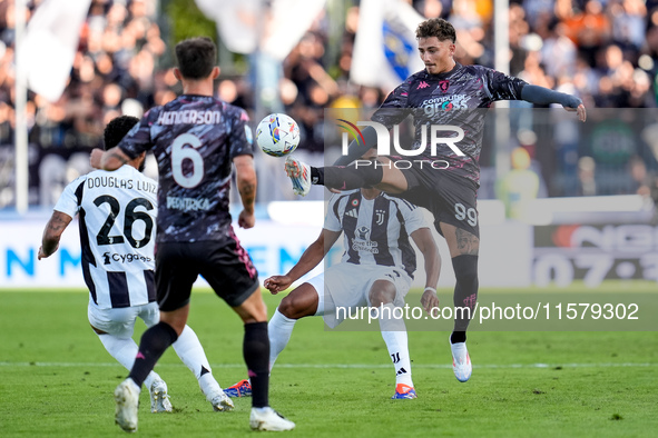 Sebastiano Esposito of Empoli FC controls the ball during the Serie A Enilive match between Empoli FC and Juventus FC at Stadio Carlo Castel...