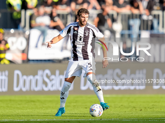 Manuel Locatelli of Juventus FC in action during the Serie A Enilive match between Empoli FC and Juventus FC at Stadio Carlo Castellani on S...