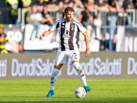 Manuel Locatelli of Juventus FC in action during the Serie A Enilive match between Empoli FC and Juventus FC at Stadio Carlo Castellani on S...