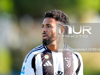 Douglas Luiz of Juventus FC looks on during the Serie A Enilive match between Empoli FC and Juventus FC at Stadio Carlo Castellani on Septem...